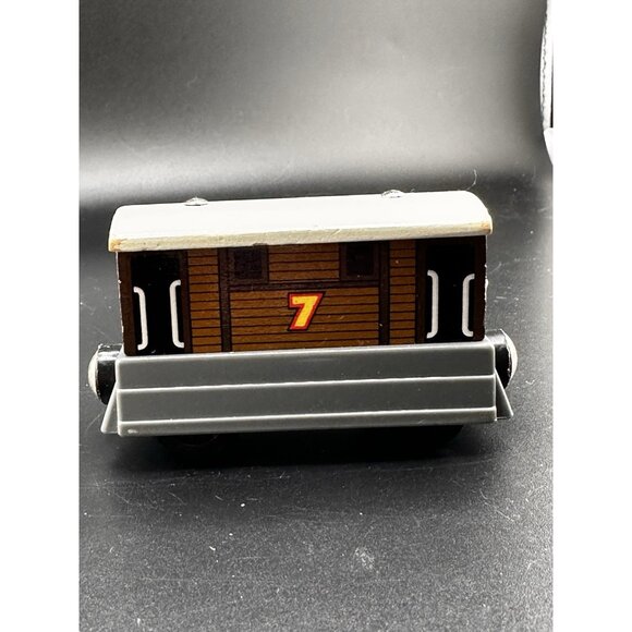 Toby Tram Car Thomas the Train Wooden Railway Tank Engine #7 Friends 2003 Vtg-1 - Picture 8 of 10